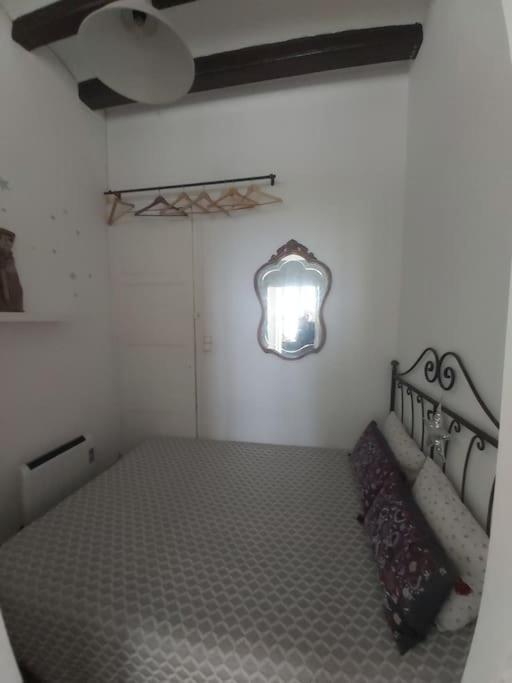 Small Room In Sants With Huge Terrace Barcelona Luaran gambar