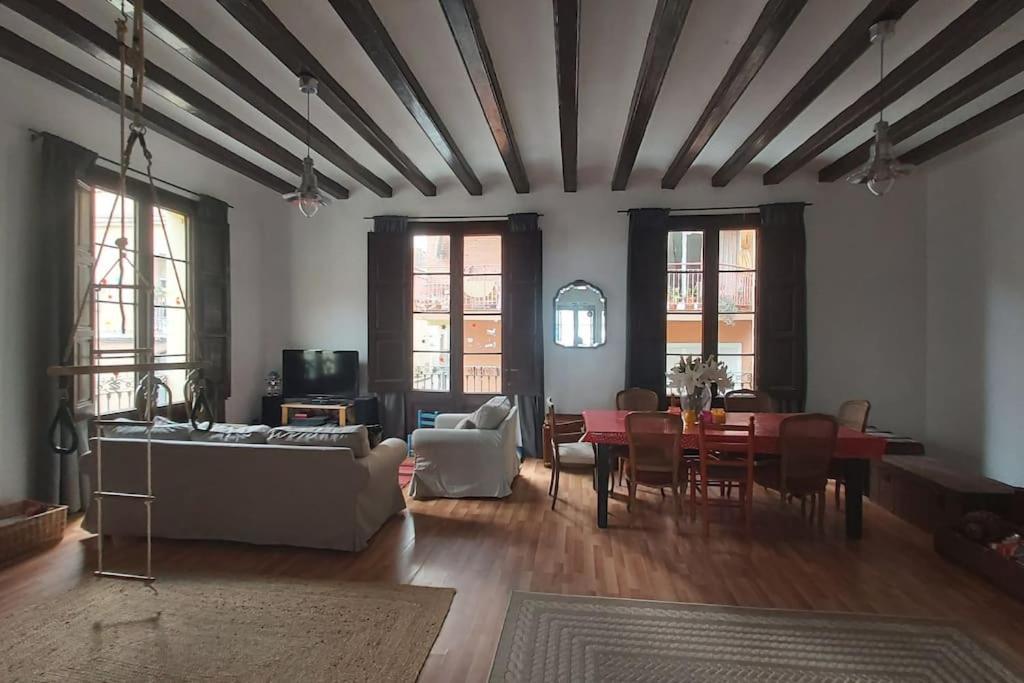 Small Room In Sants With Huge Terrace Barcelona Luaran gambar