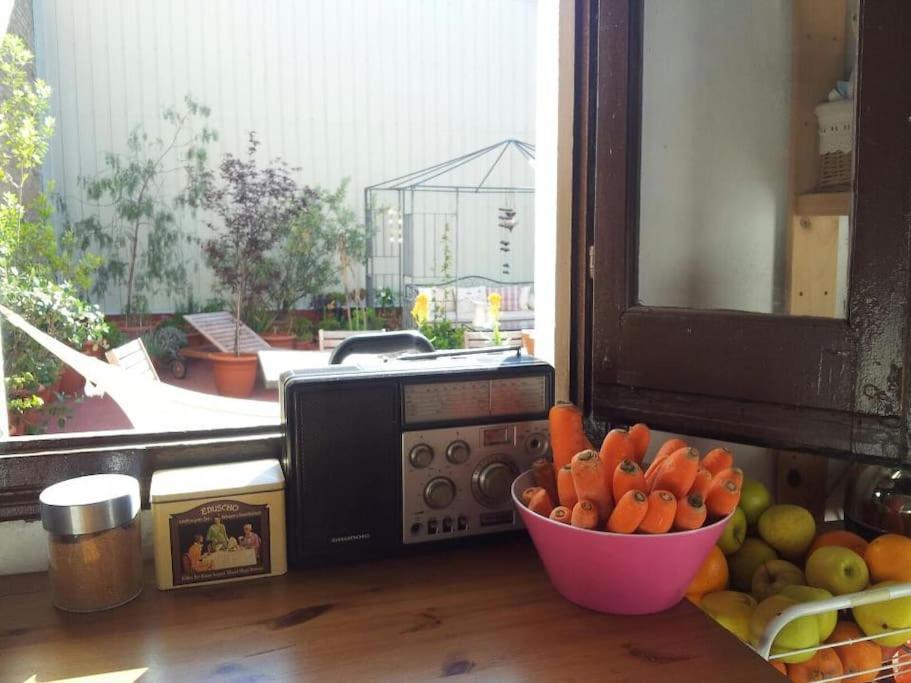 Small Room In Sants With Huge Terrace Barcelona Luaran gambar